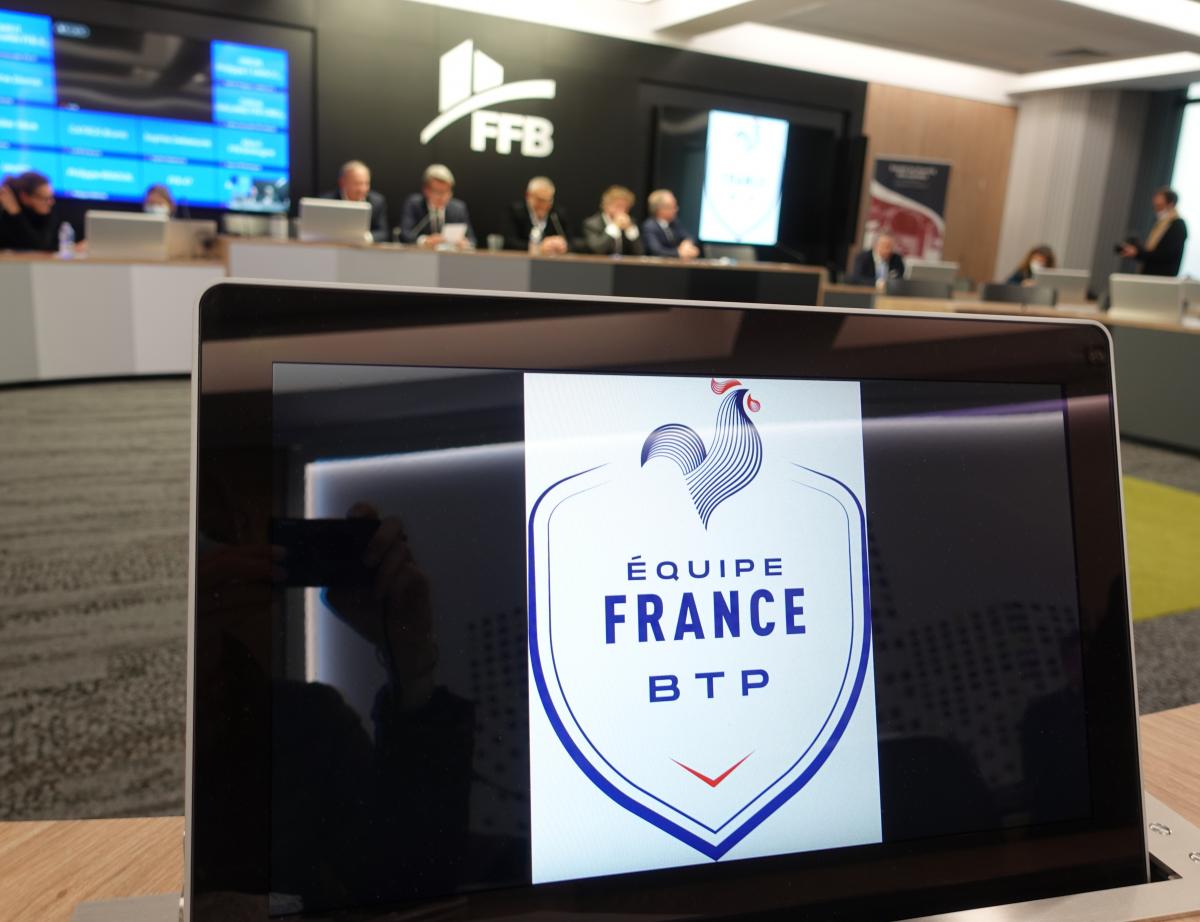 WorldSkills 2024 : Léquipe de France du BTP relève le défi avec Christophe Urios